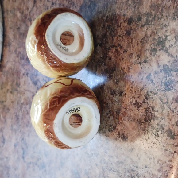 VINTAGE Smiley Pineapple Salt & Pepper Shaker Set - Picture 8 of 8